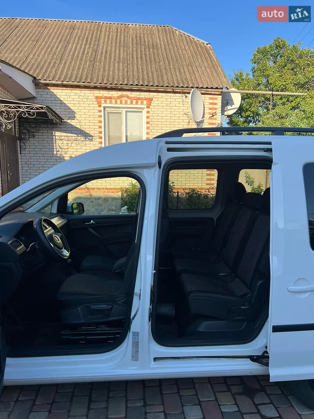 2017 Volkswagen Caddy - мініатюра 12