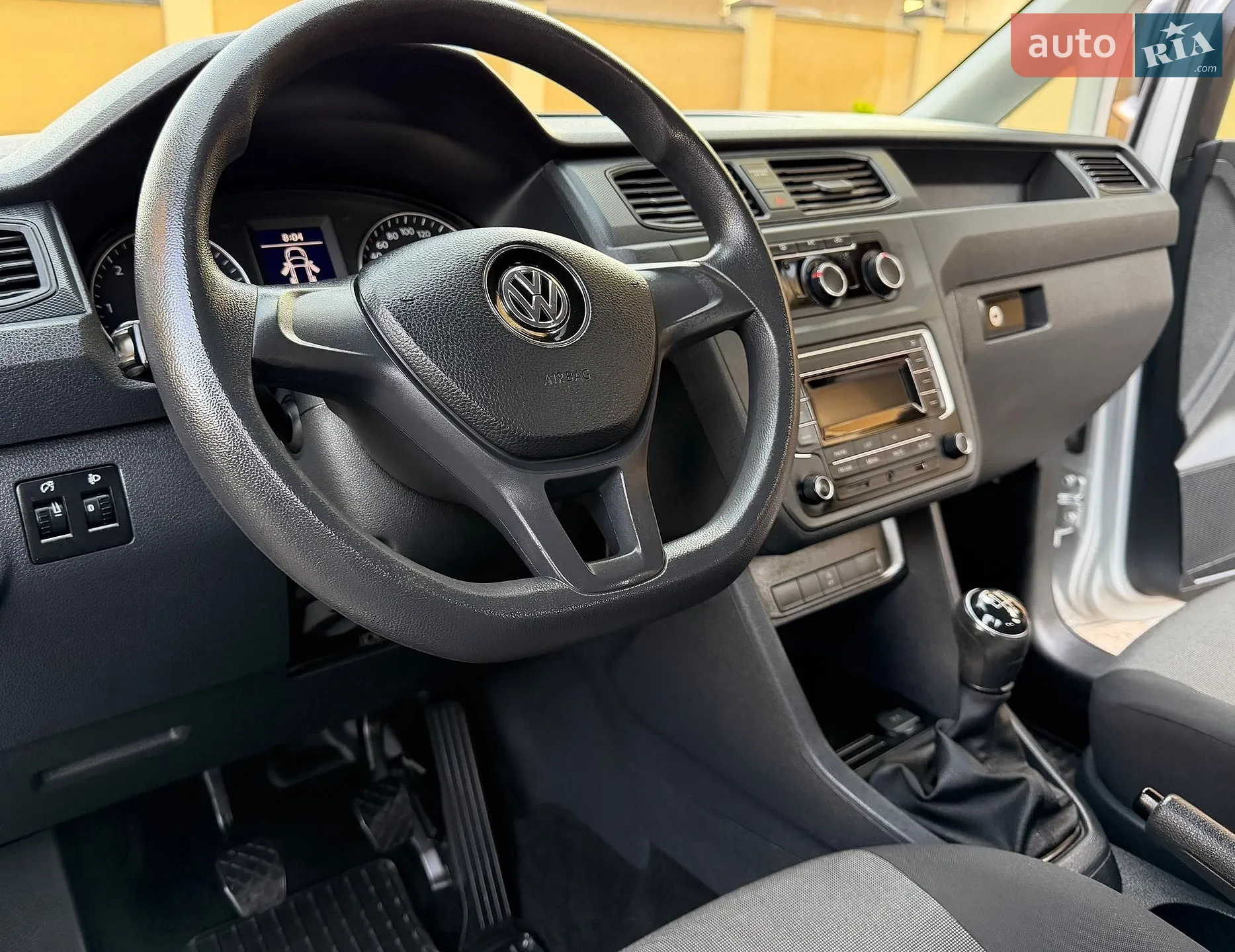 2017 Volkswagen Caddy - мініатюра 32