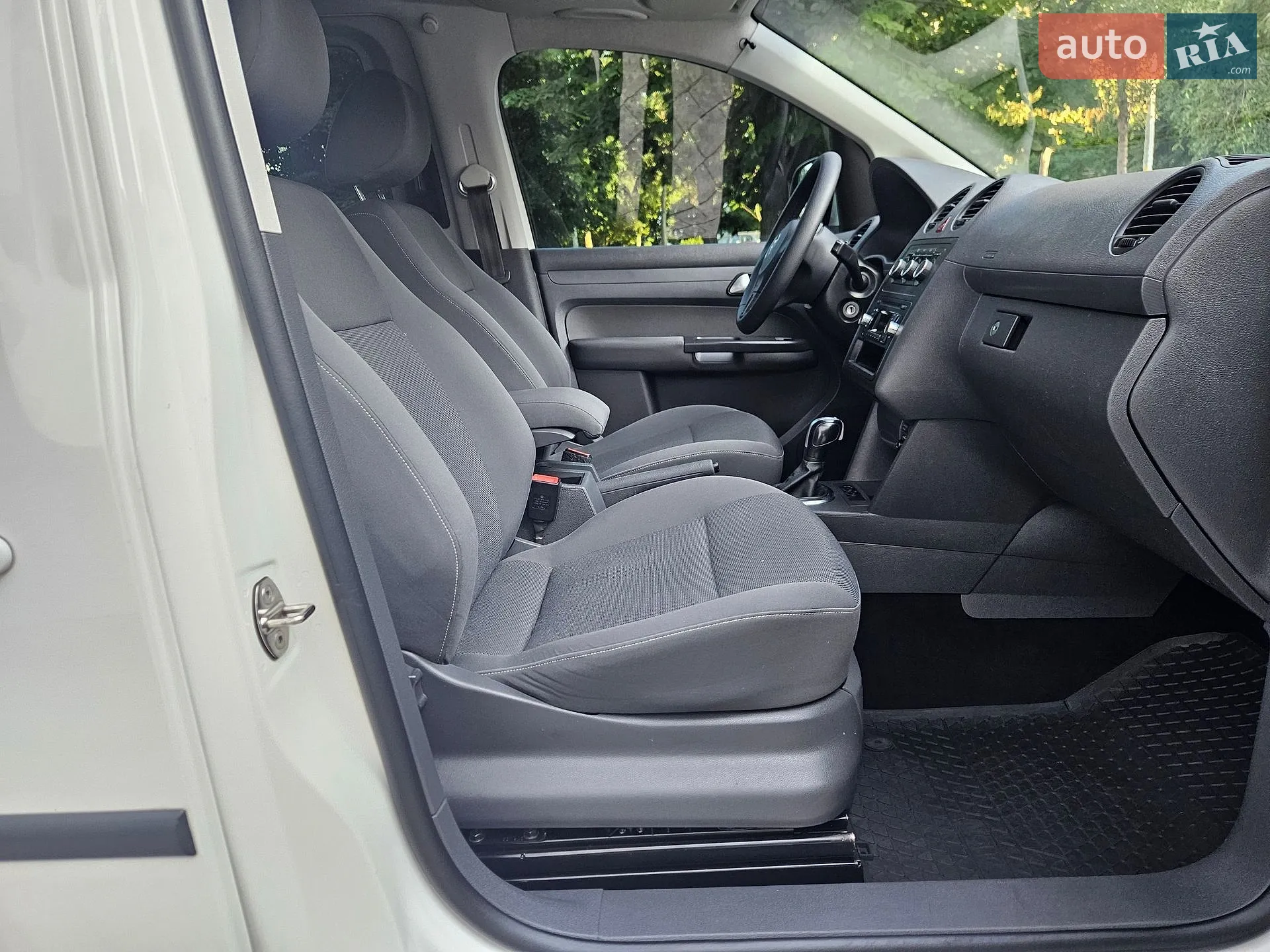 2015 Volkswagen Caddy - мініатюра 28