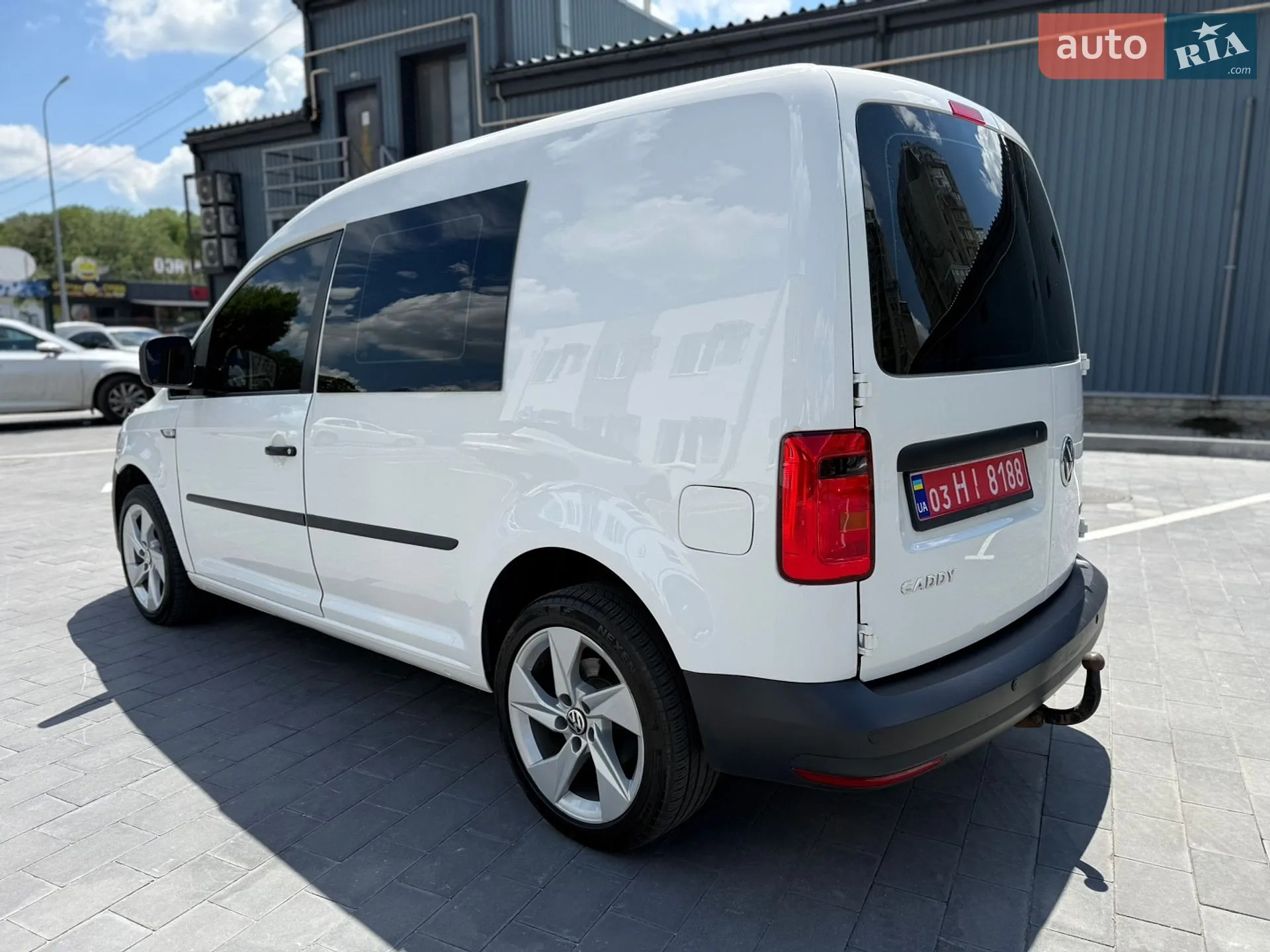 2011 Skoda Fabia - мініатюра 8
