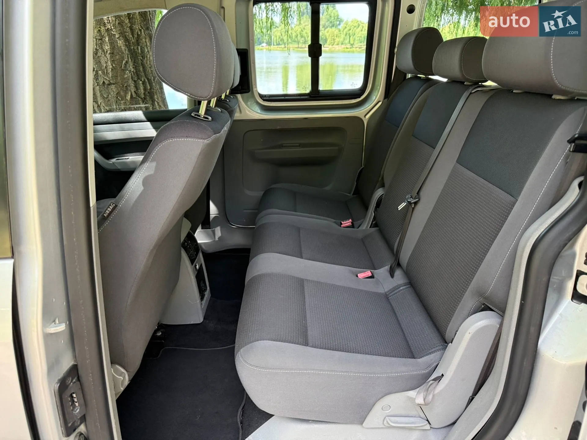 2010 Volkswagen Caddy - мініатюра 42