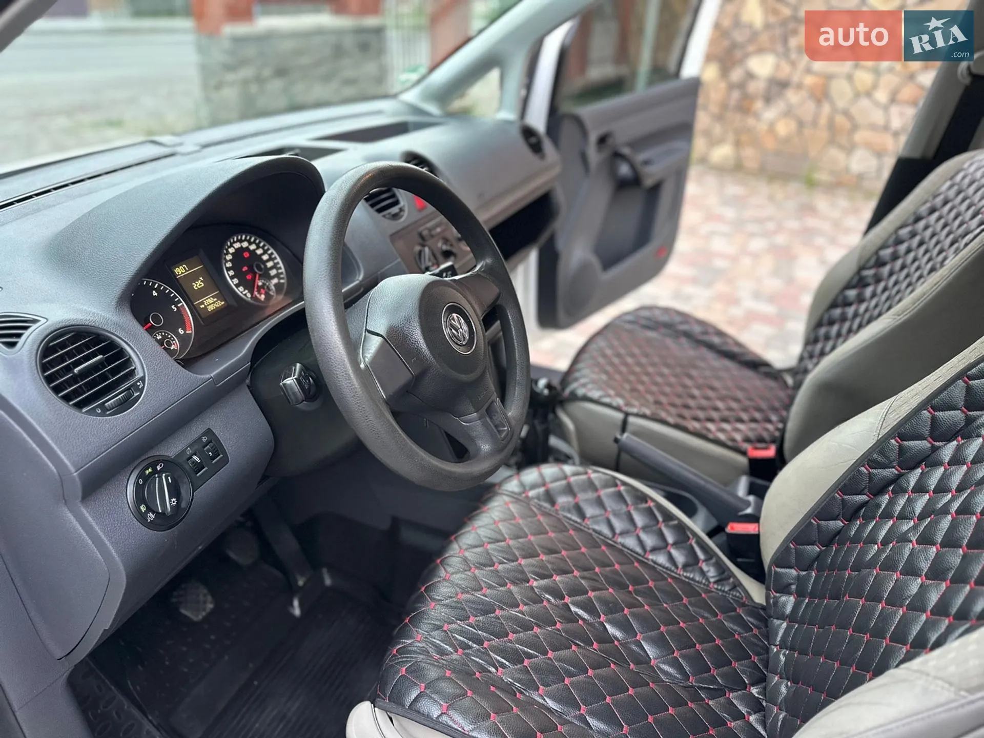 2010 Volkswagen Caddy - мініатюра 21