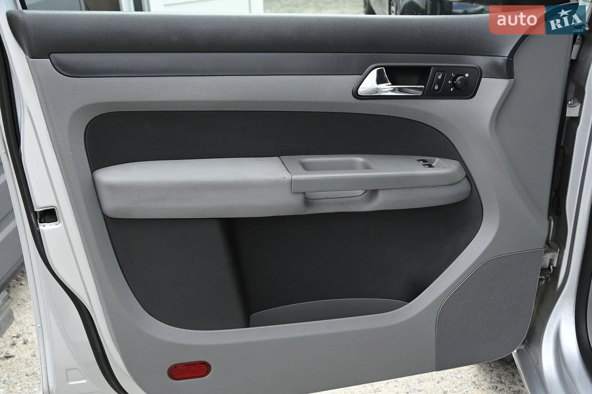 2010 Volkswagen Caddy - мініатюра 13