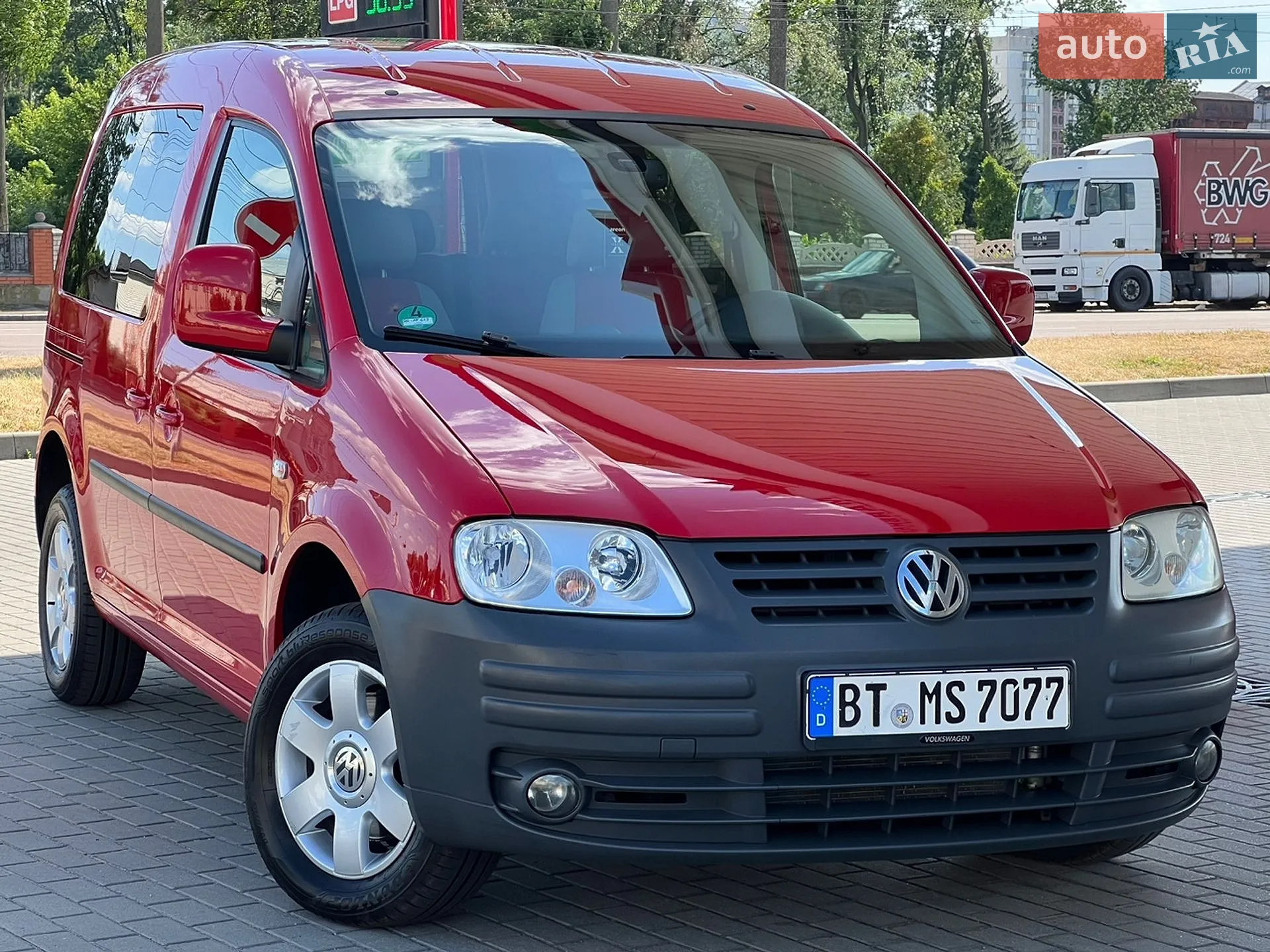 2010 Volkswagen Caddy - фото 1