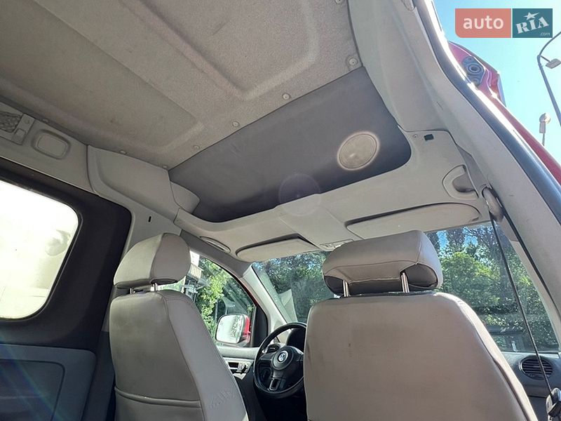 Минивэн Volkswagen Caddy 2011 в Одессе