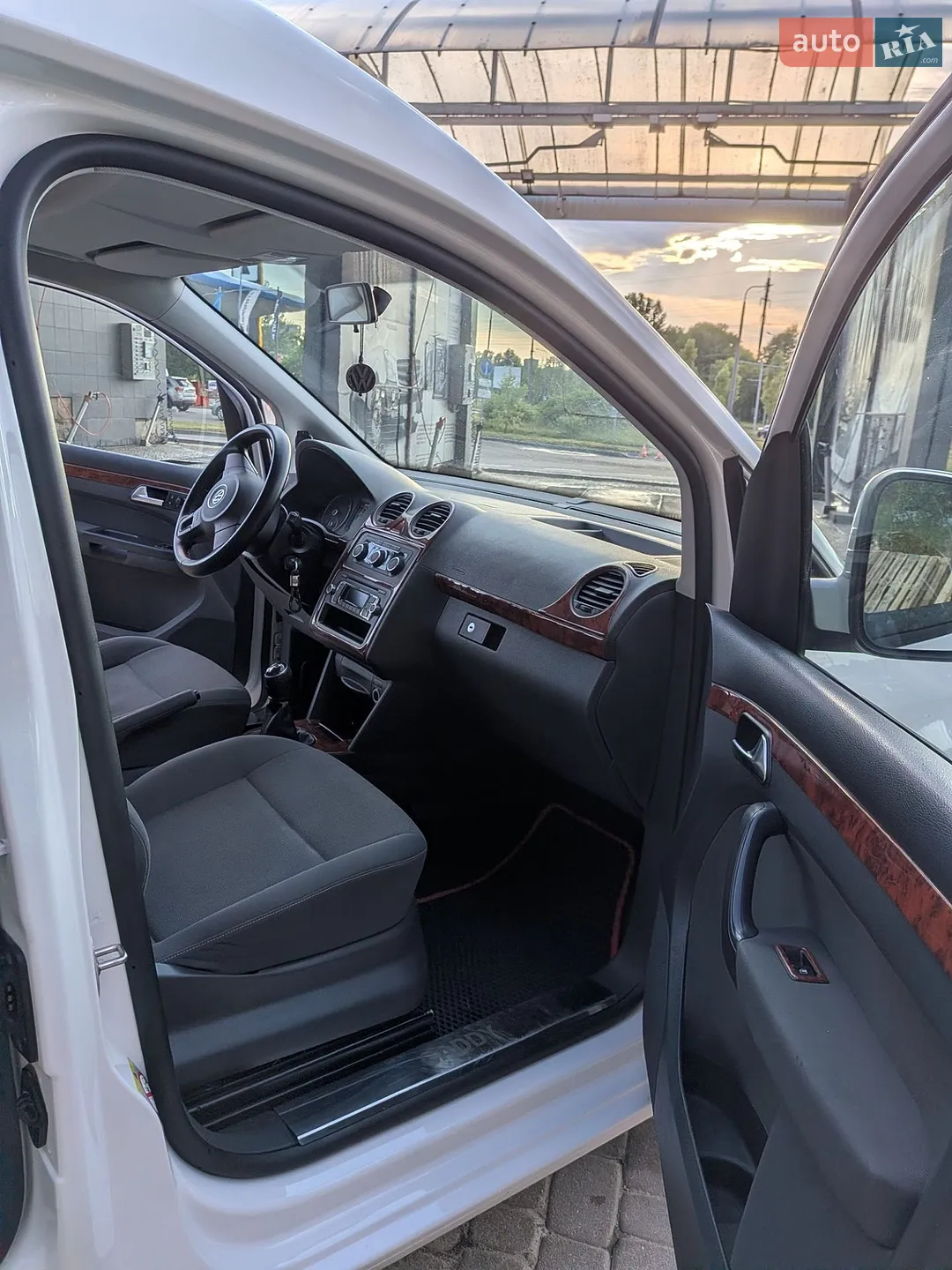 2012 Volkswagen Caddy - мініатюра 11