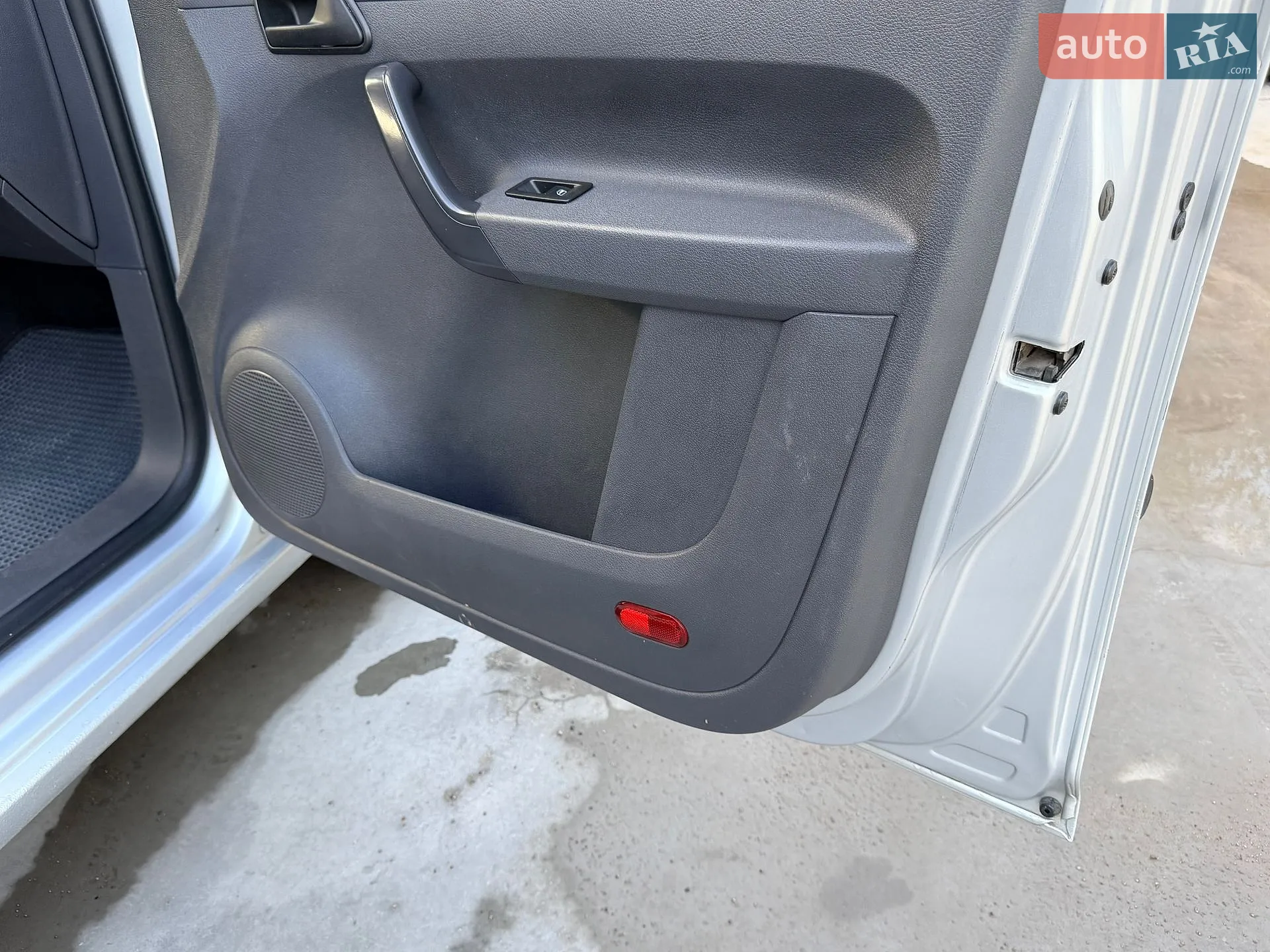 2012 Volkswagen Caddy - мініатюра 25