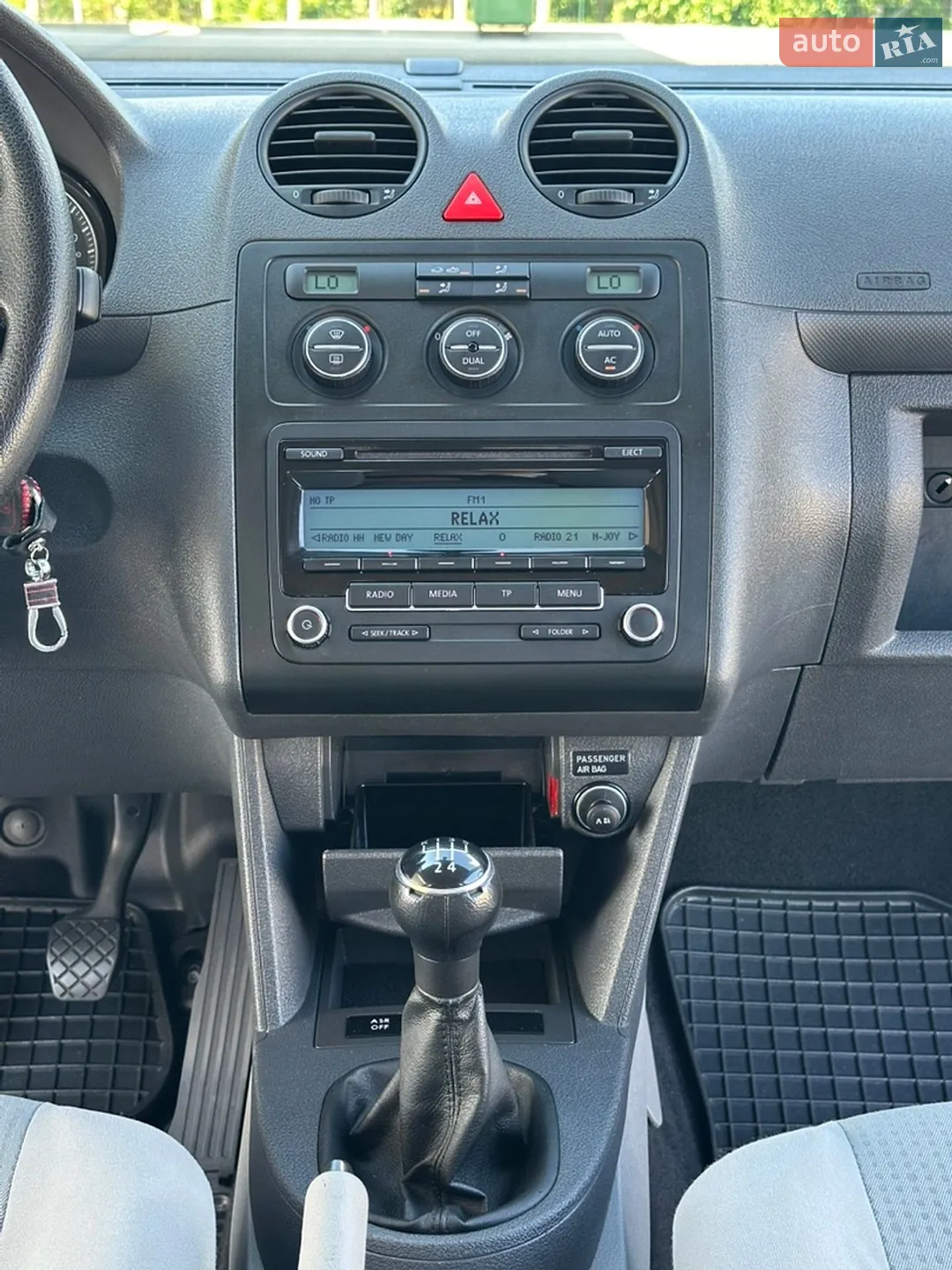 2010 Volkswagen Caddy - мініатюра 35