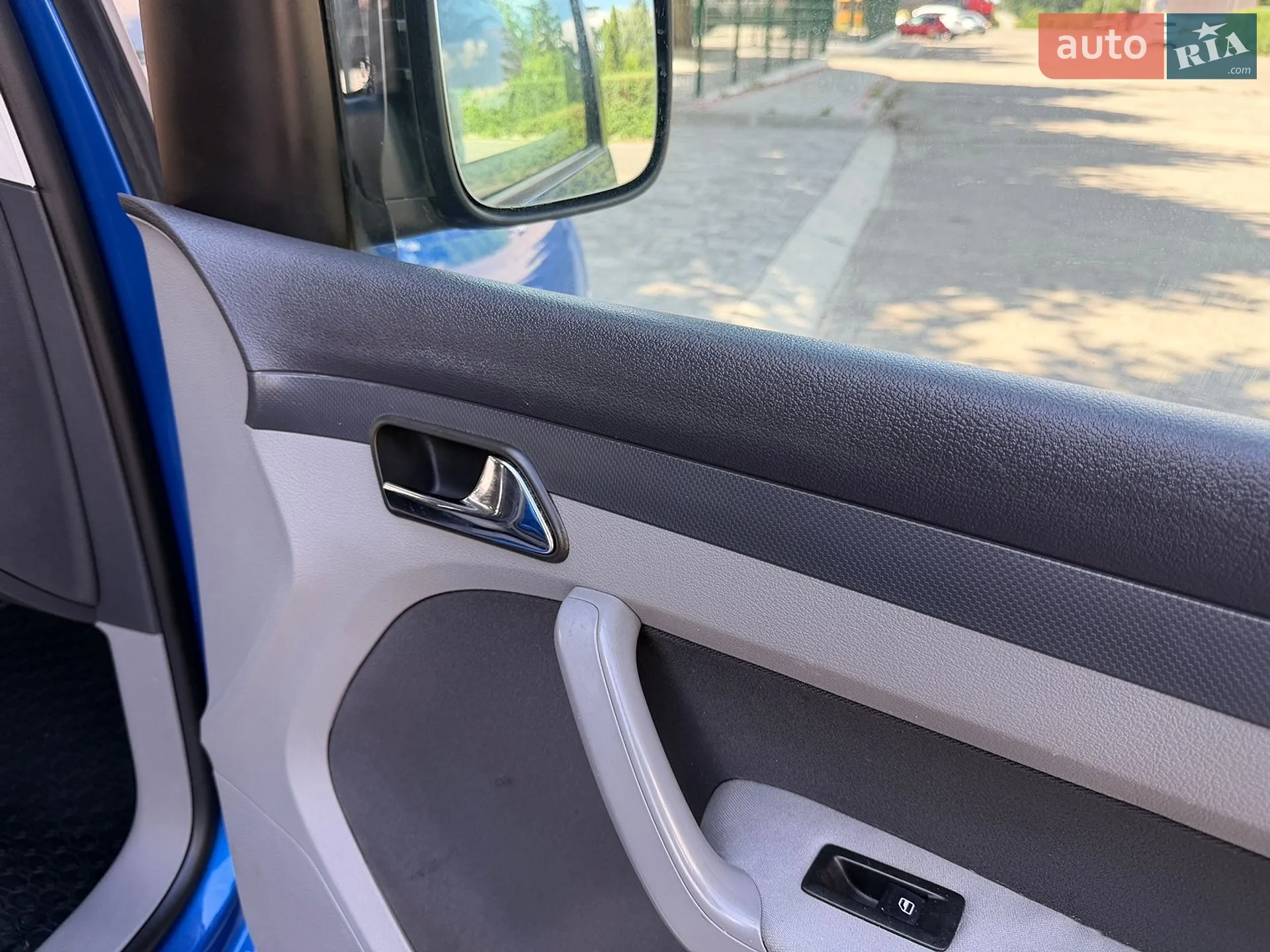 2010 Volkswagen Caddy - мініатюра 23