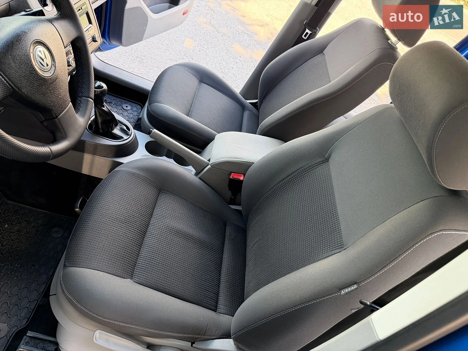 2010 Volkswagen Caddy - мініатюра 25