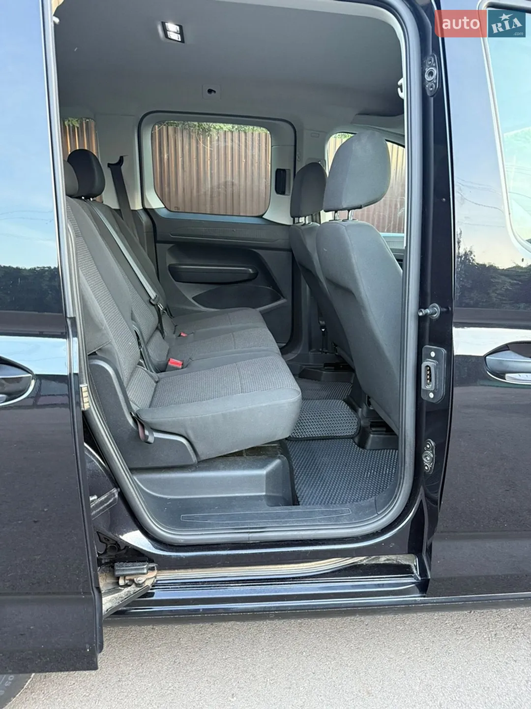 2021 Volkswagen Caddy - мініатюра 25