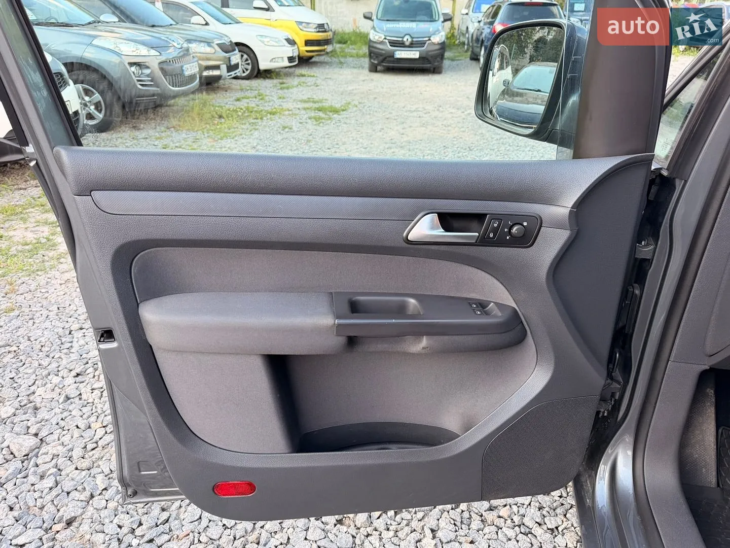 2014 Volkswagen Caddy - мініатюра 43