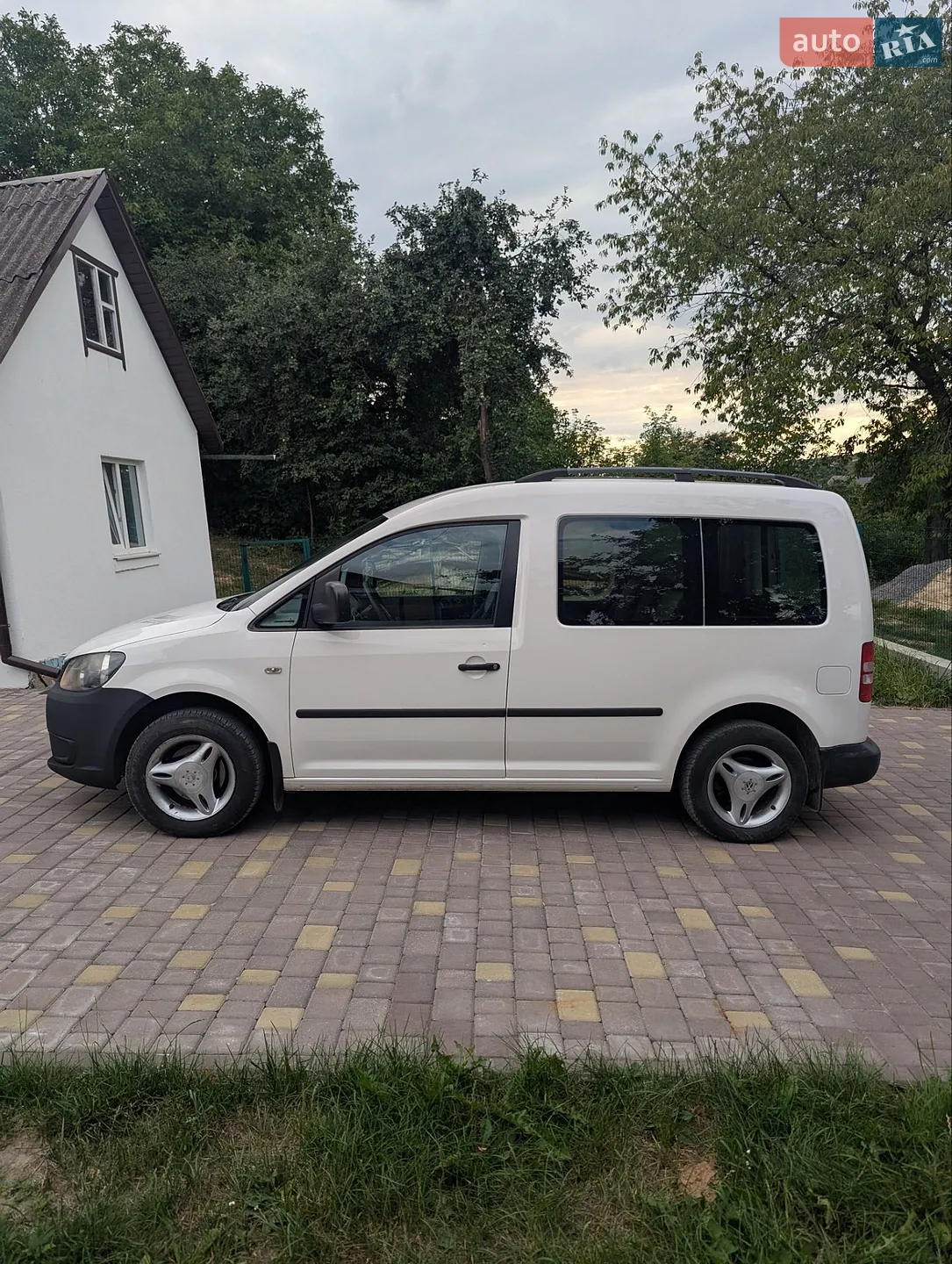 2011 Volkswagen Caddy - мініатюра 2