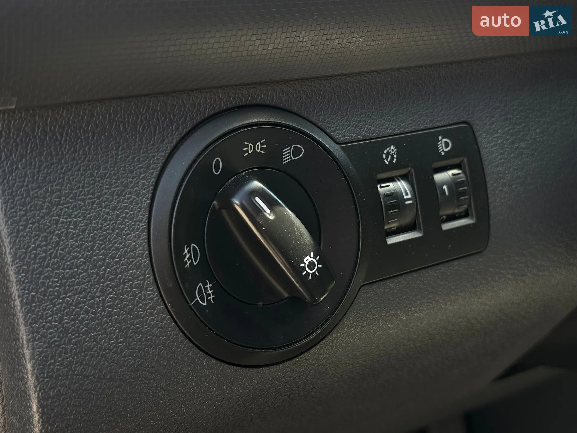 2011 Volkswagen Caddy - мініатюра 37