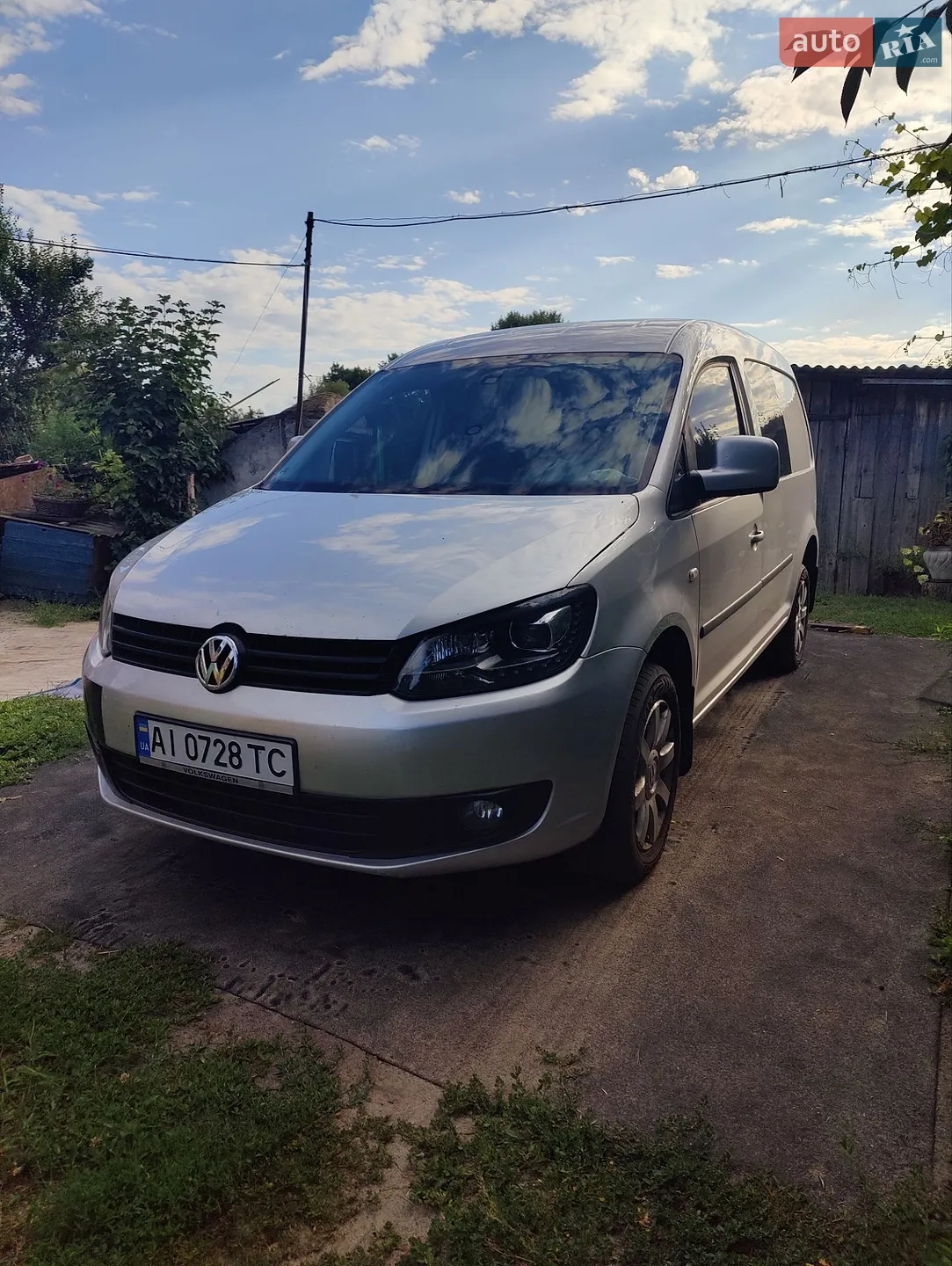 Volkswagen Caddy 2011 VIN WV2ZZZ2KZBX281415 фото оголошення 3 з 18