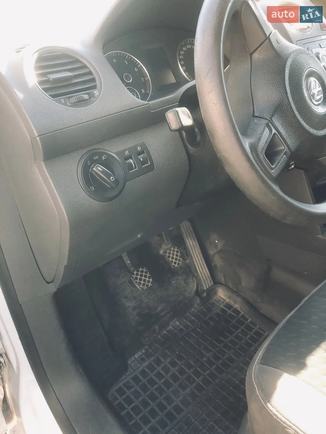 2010 Volkswagen Caddy - мініатюра 13