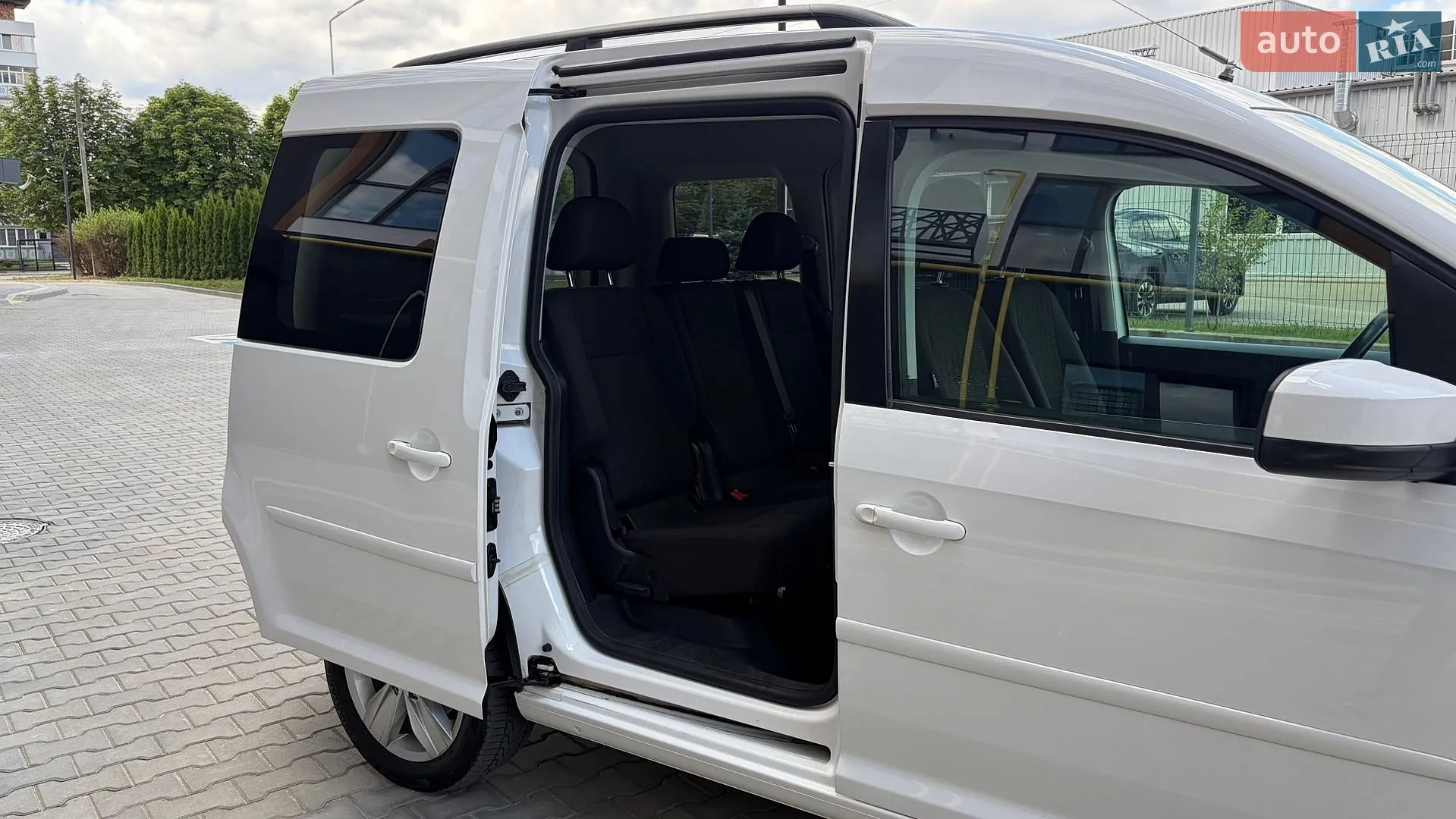 2016 Volkswagen Caddy - мініатюра 36