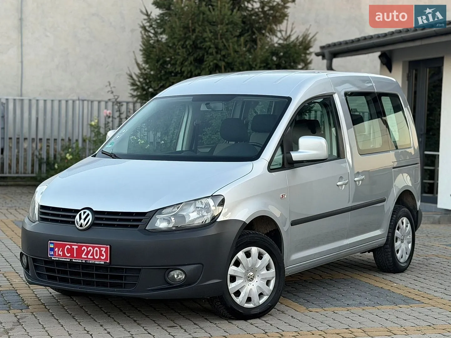 2012 Volkswagen Caddy - фото 1
