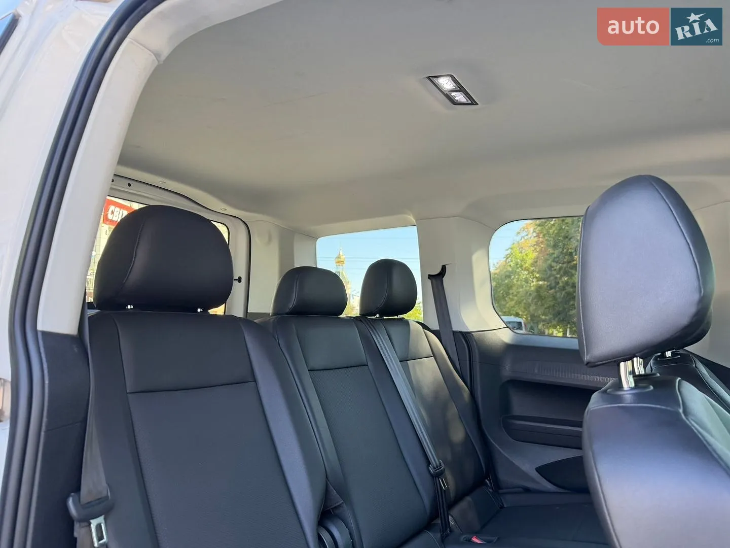 2022 Volkswagen Caddy - мініатюра 26