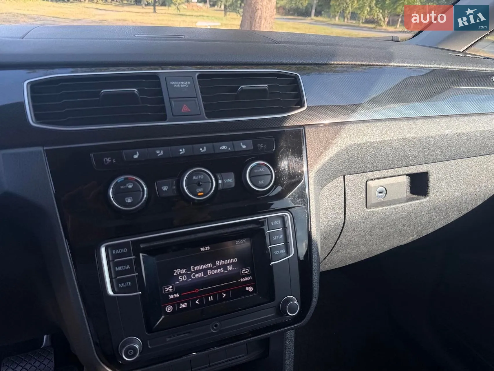 2016 Volkswagen Caddy - мініатюра 23