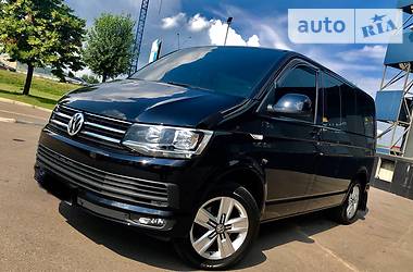 Минивэн Volkswagen Caravelle 2017 в Киеве