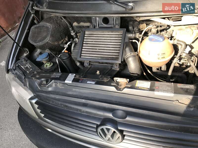 Минивэн Volkswagen Caravelle 1999 в Киеве