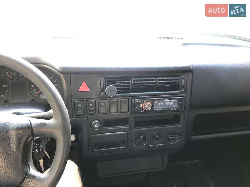 Минивэн Volkswagen Caravelle 1999 в Киеве