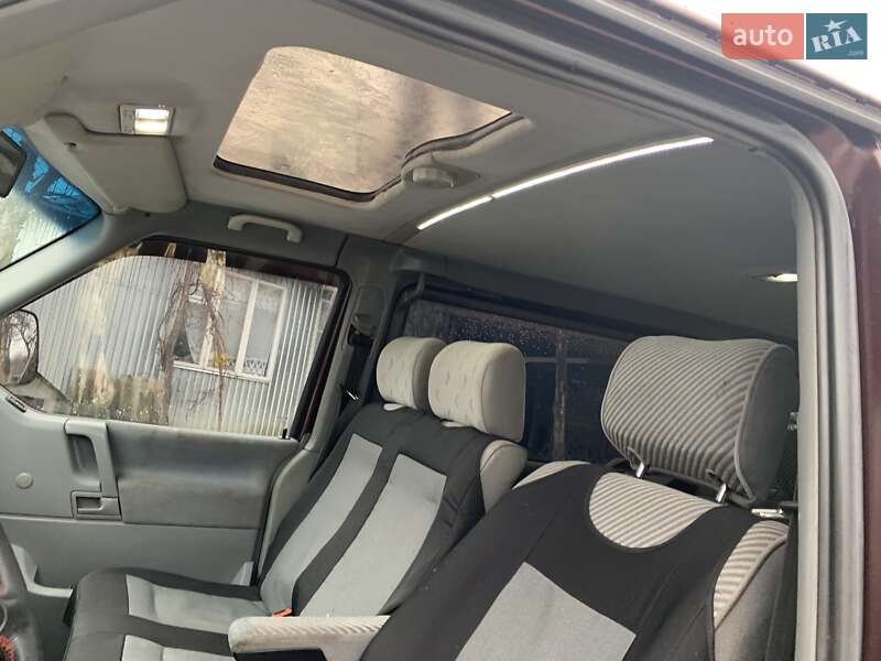 Минивэн Volkswagen Caravelle 1995 в Черновцах