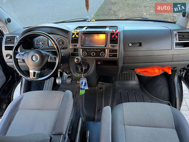 Мінівен Volkswagen Caravelle 2011 в Кривому Розі