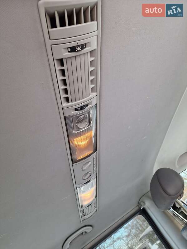 Минивэн Volkswagen Caravelle 2008 в Львове