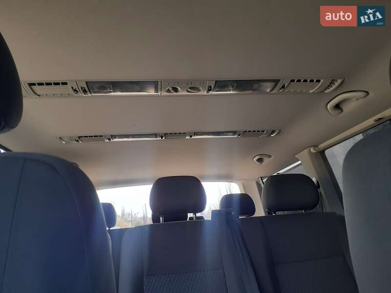 Мінівен Volkswagen Caravelle 2011 в Харкові
