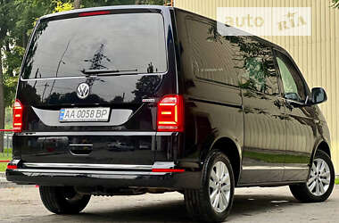 Мінівен Volkswagen Caravelle 2017 в 