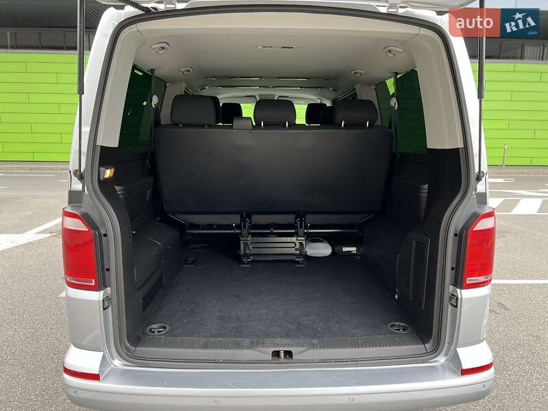 Минивэн Volkswagen Caravelle 2016 в Киеве