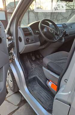 Минивэн Volkswagen Caravelle 2004 в 