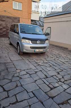 Минивэн Volkswagen Caravelle 2004 в 