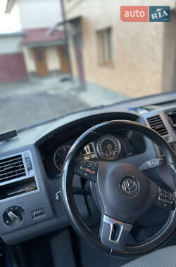 Минивэн Volkswagen Caravelle 2015 в Черновцах