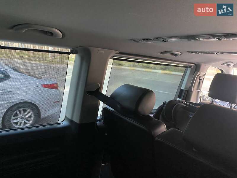 Мінівен Volkswagen Caravelle 2017 в Києві