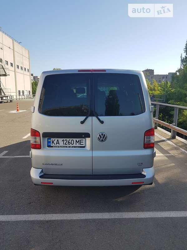 Мінівен Volkswagen Caravelle 2012 в Києві