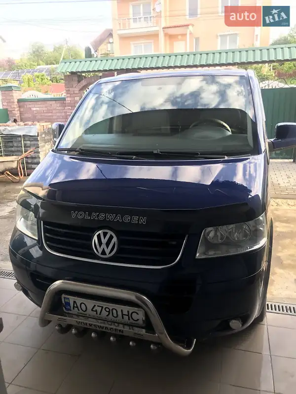 Volkswagen Caravelle
