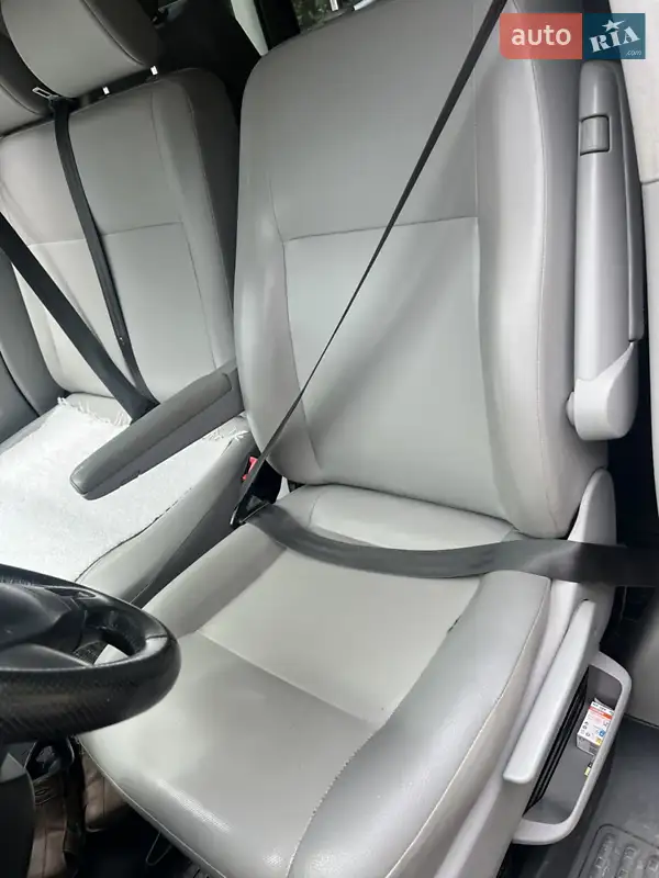 Volkswagen Caravelle 2012 VIN WV2ZZZ7HZCH127795 фото оголошення 9 з 50