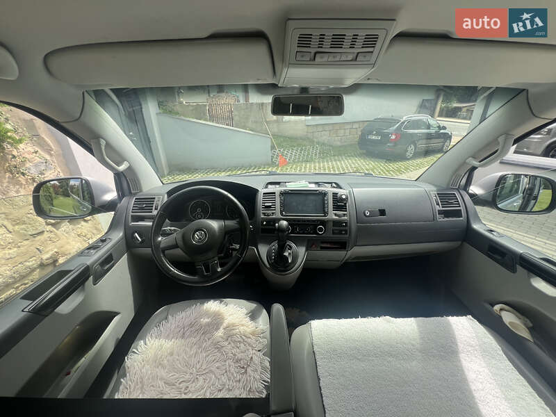 Мінівен Volkswagen Caravelle 2012 в Тячеві фото 15 Мінівен Volkswagen Caravelle 2012 в Тячеві