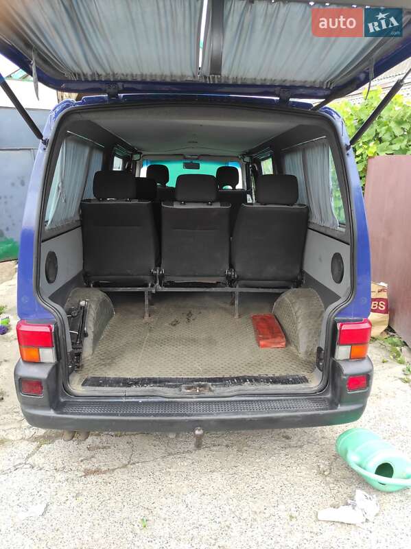 Минивэн Volkswagen Caravelle 2003 в Василькове