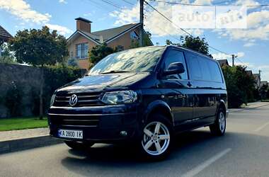 Минивэн Volkswagen Caravelle 2010 в Киеве