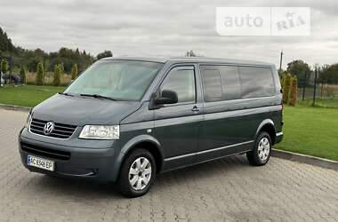 Минивэн Volkswagen Caravelle 2008 в Луцке