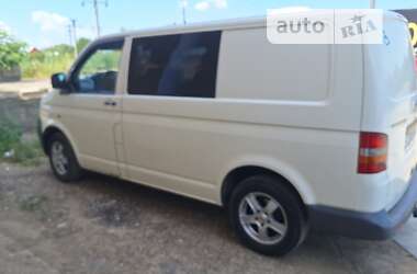 Мінівен Volkswagen Caravelle 2005 в Чернівцях