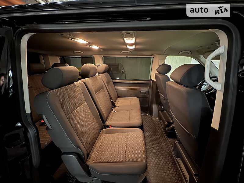 Мінівен Volkswagen Caravelle 2017 в Львові