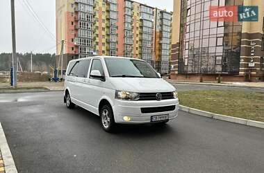 Мінівен Volkswagen Caravelle 2010 в Чернігові