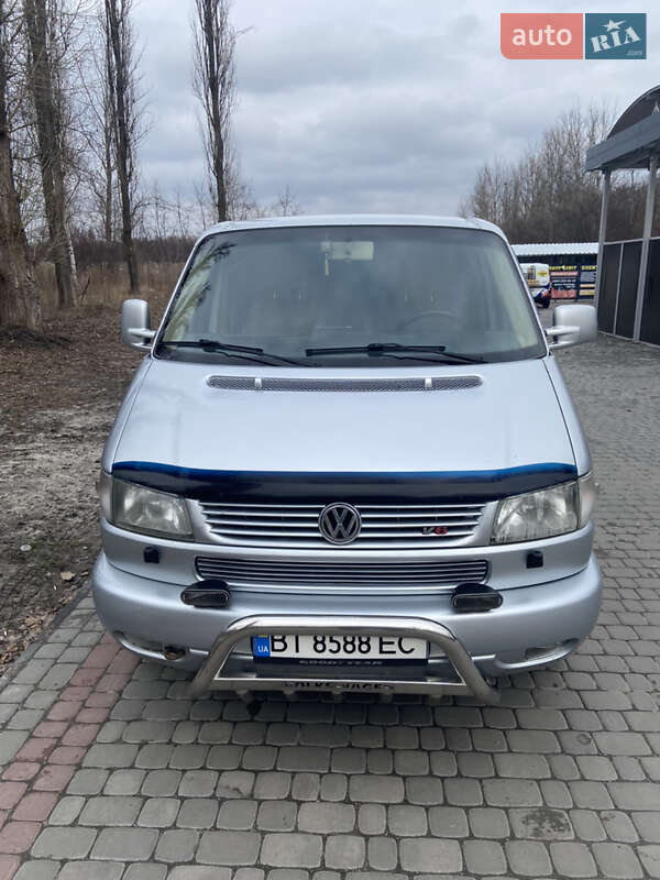 Минивэн Volkswagen Caravelle 2003 в Кременчуге