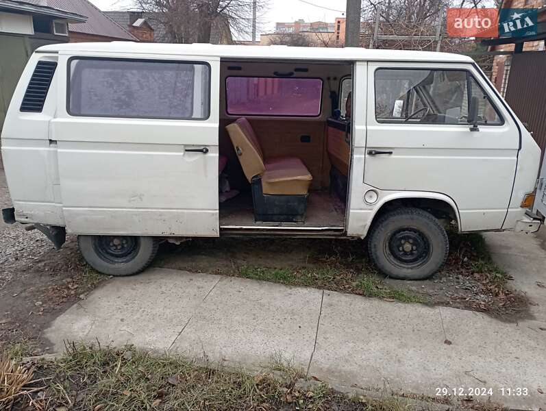 Минивэн Volkswagen Caravelle 1987 в Сумах
