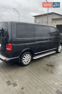 Минивэн Volkswagen Caravelle 2013 в Рокосово